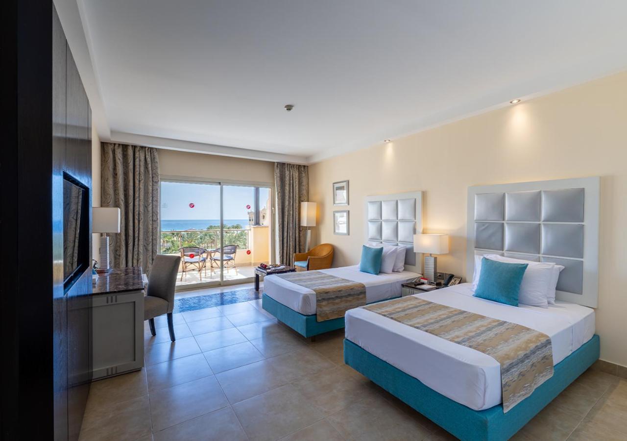 Oferta especial - Habitación Doble Deluxe con vistas al mar - Solo para egipcios y residentes